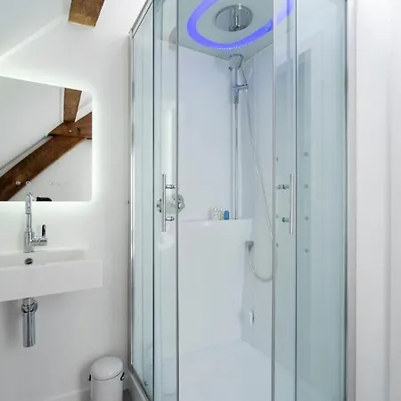 B&B Aan De Koningsmuur 디렌