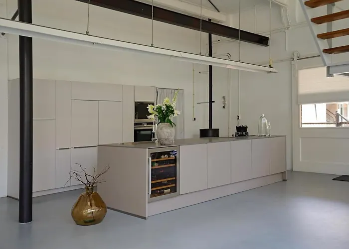 Aan De Koningsmuur Dieren